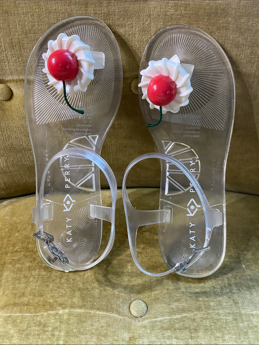 Jelly sandals with cherries on top by Katy Perry, size 6 , new